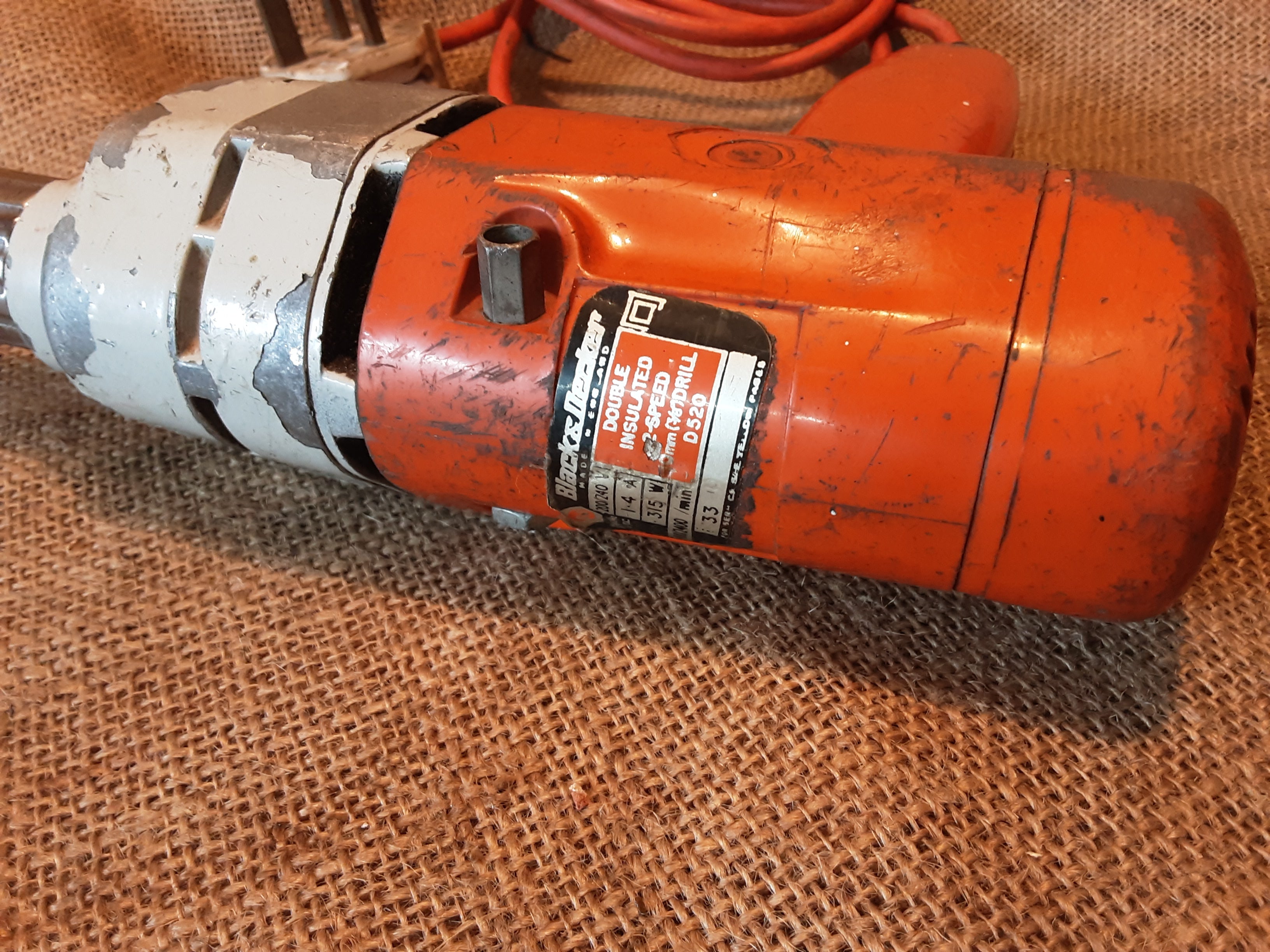 Black Decker Drill D520