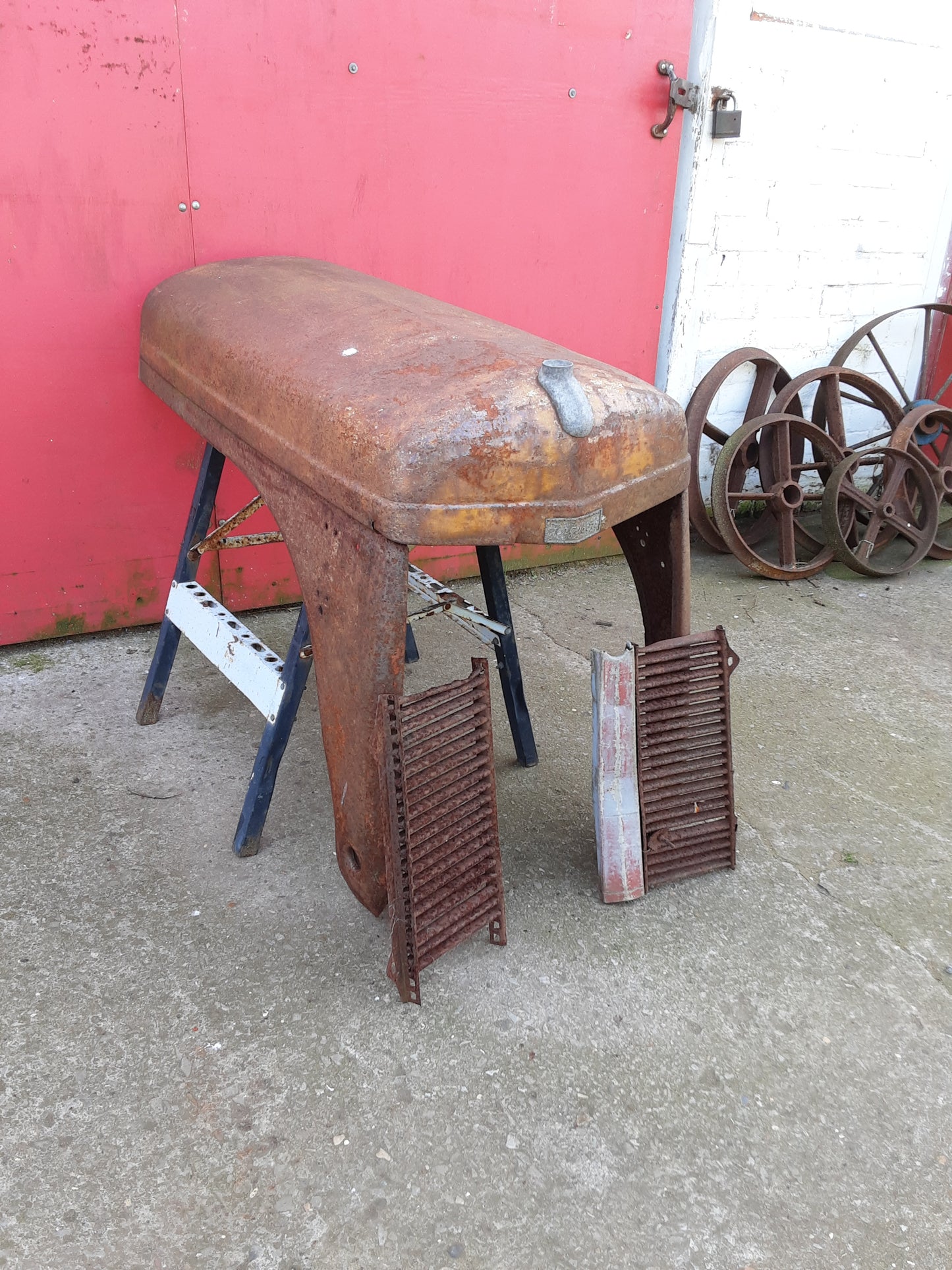 Grey Ferguson Tractor Bonnet an Grill