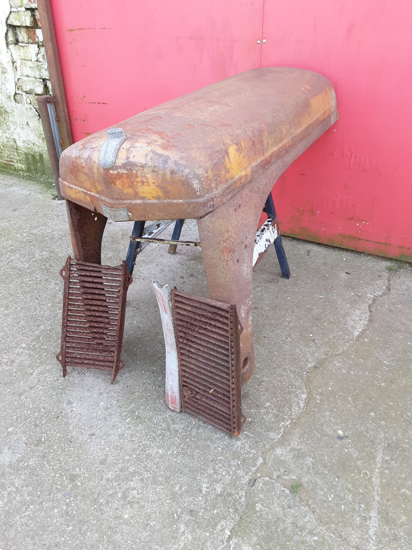 Grey Ferguson Tractor Bonnet an Grill