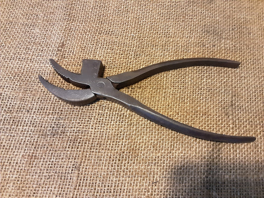 T. Temporal No.1 Leather Working Pliers