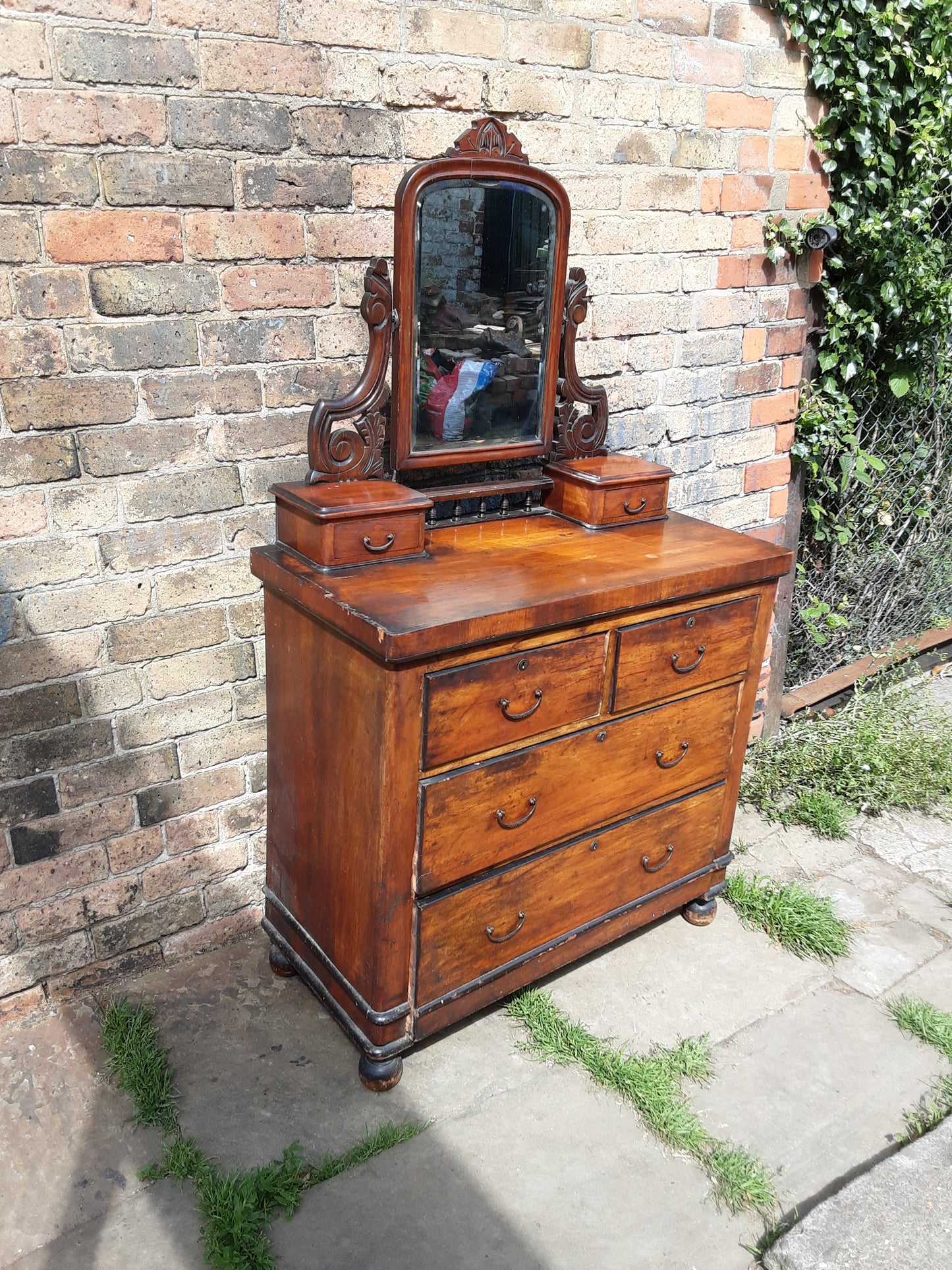 William IV Chest of Drawers