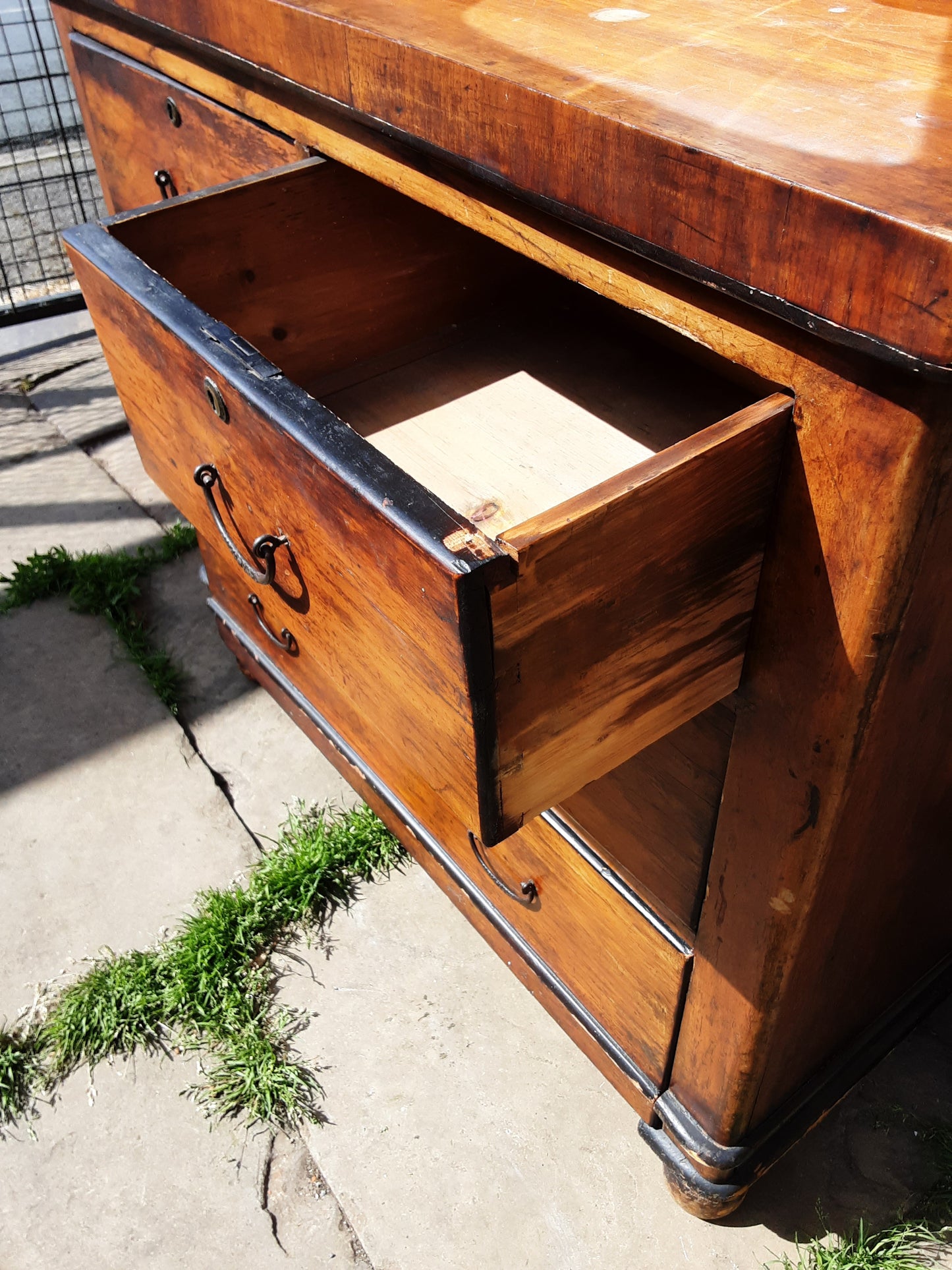 William IV Chest of Drawers