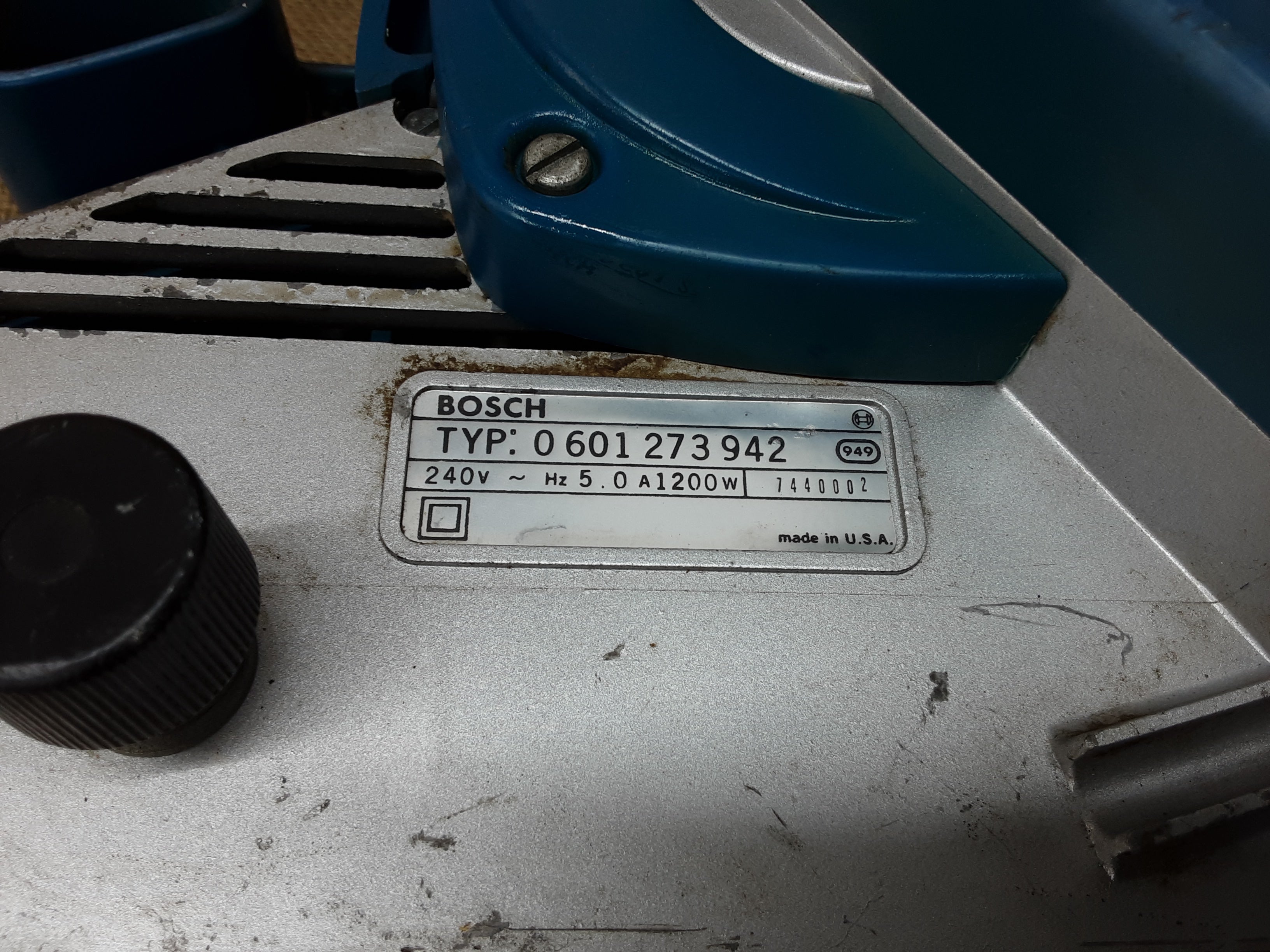 Bosch GBS 100A Belt Sander 240v