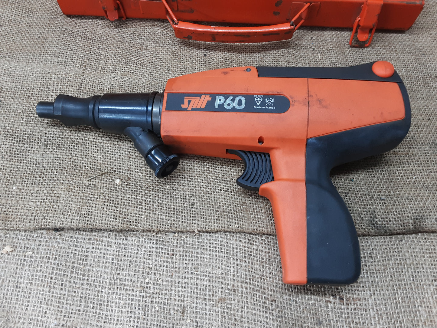 Spit P60 Cartridge Nail Gun