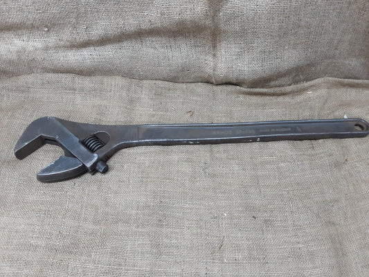 Bahco Adjustable Spanner 30"