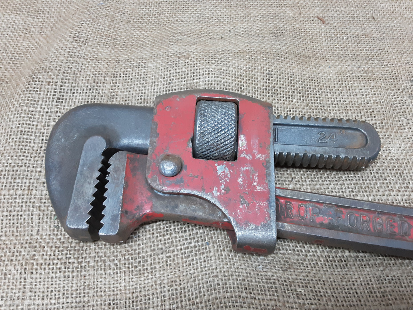 Facom Pipe Wrench Stilsons 24"