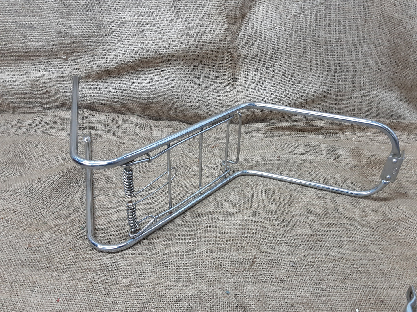 Front Spring Rack for Shopper