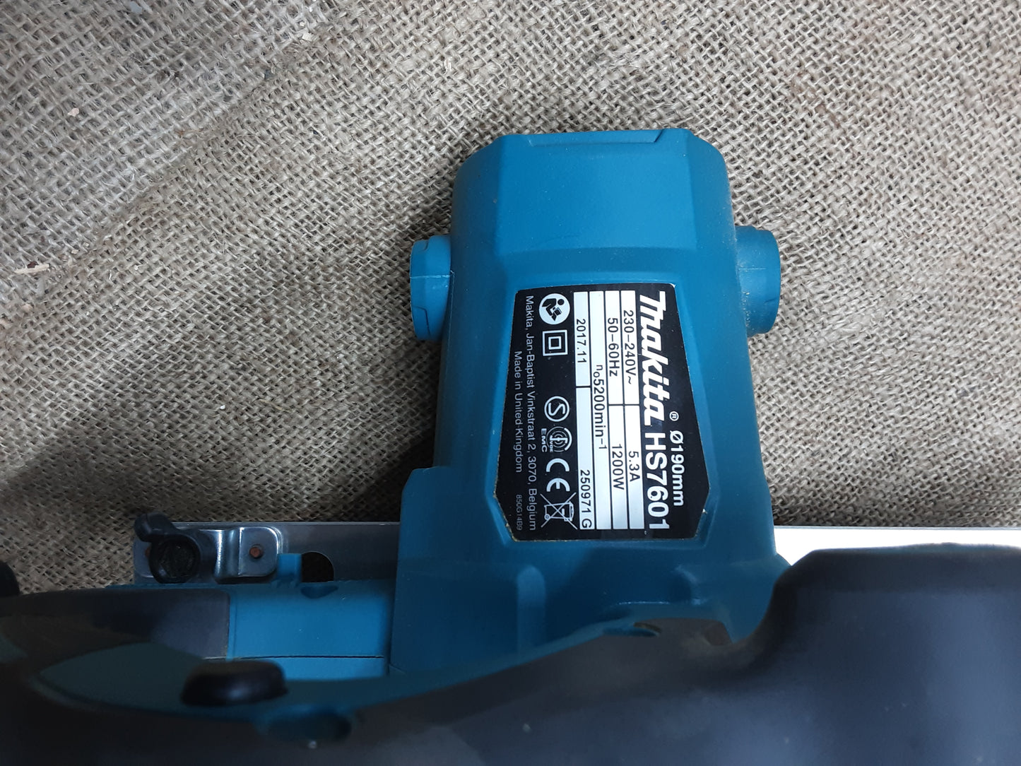 Makita HS 7601J Circular Saw 7 1/2"