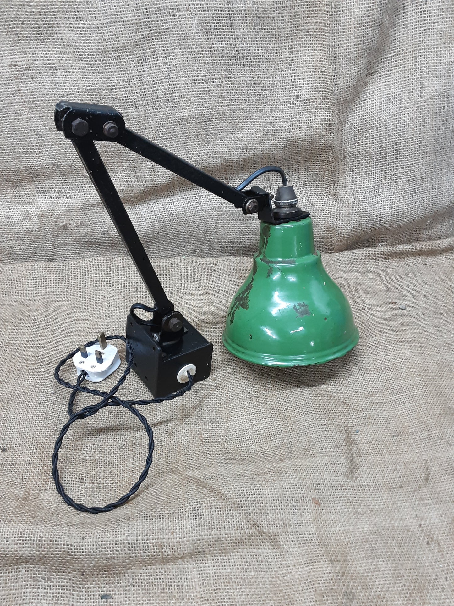 Memlite 2 Arm Machinist's Lamp