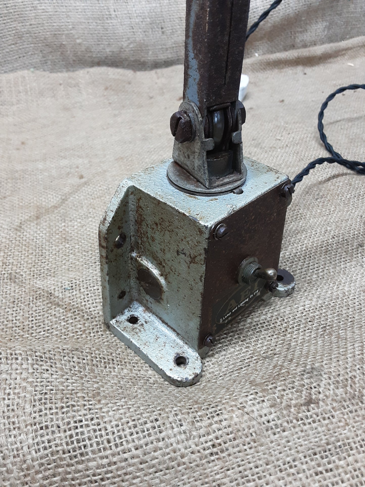 AEI Machinist's Lamp