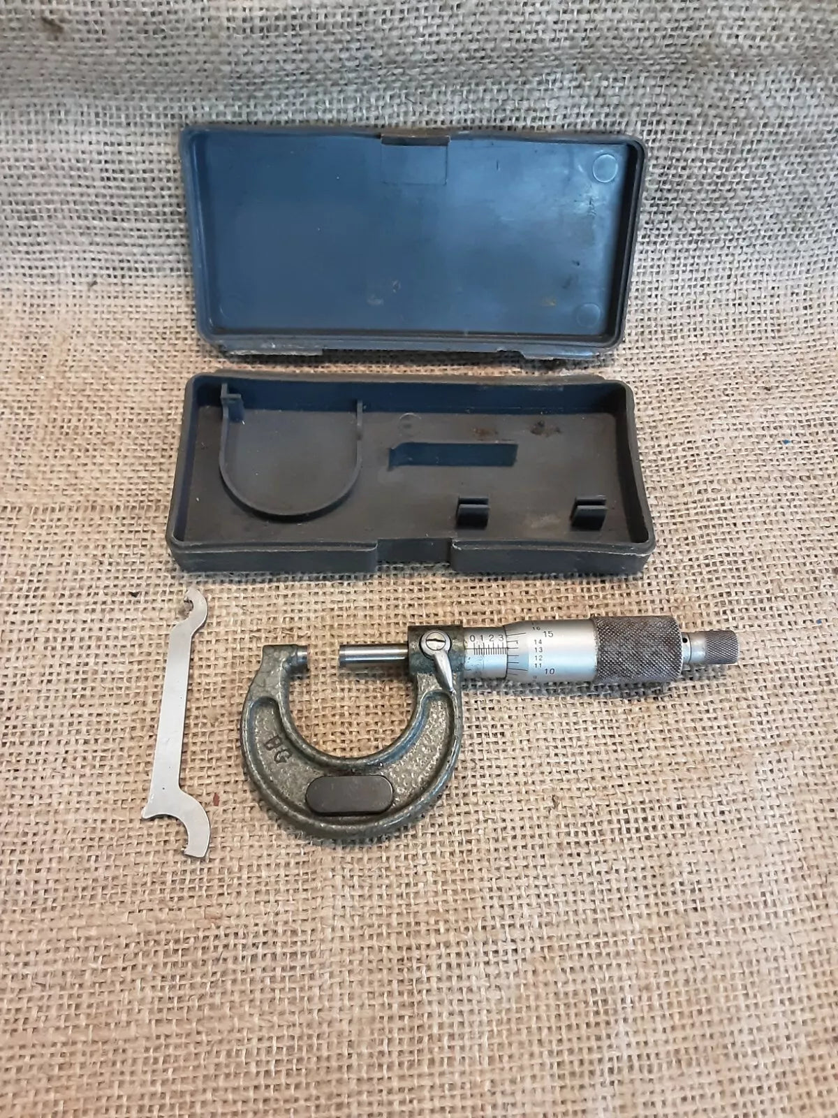 Mitutoyo Micrometer 0 - 1"