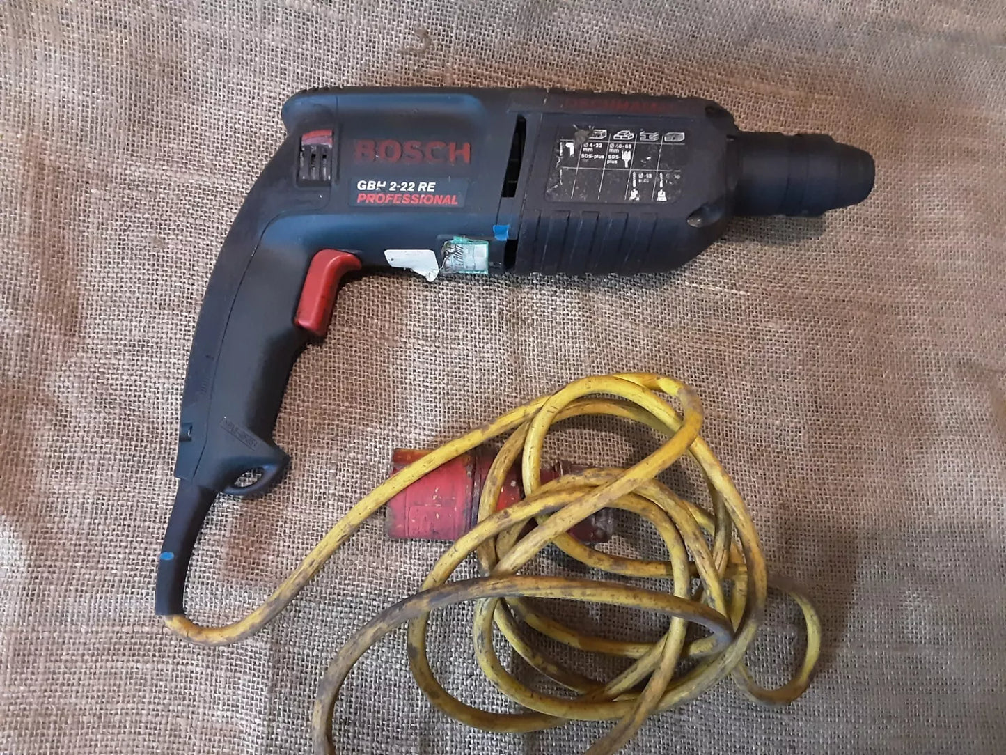 Bosch Professional SDS Drill 2-22 RE 110v